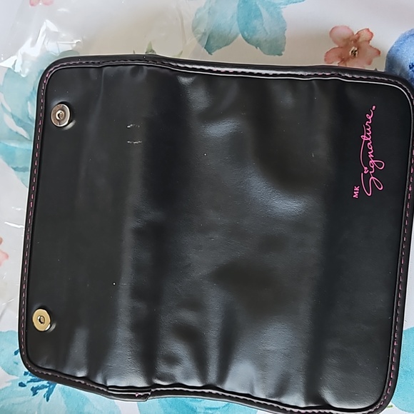 Makeup brush case - Picture 2 of 3